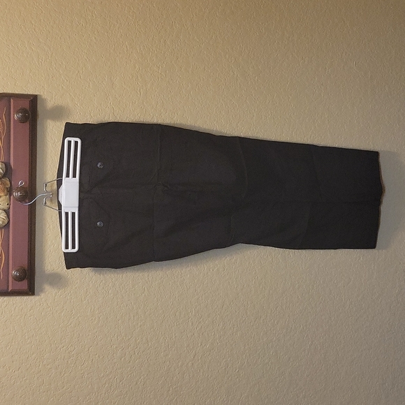 Vera Wang Trousers - Picture 2 of 5